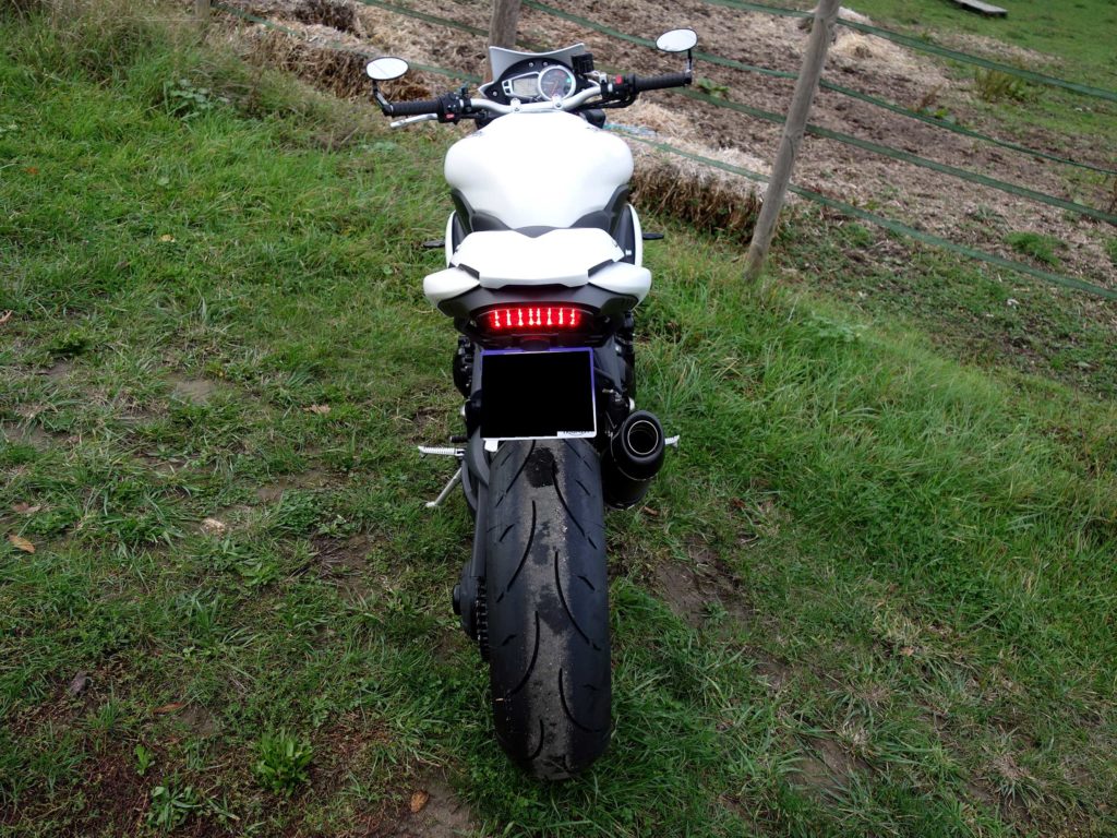 TRIUMPH Speed Triple