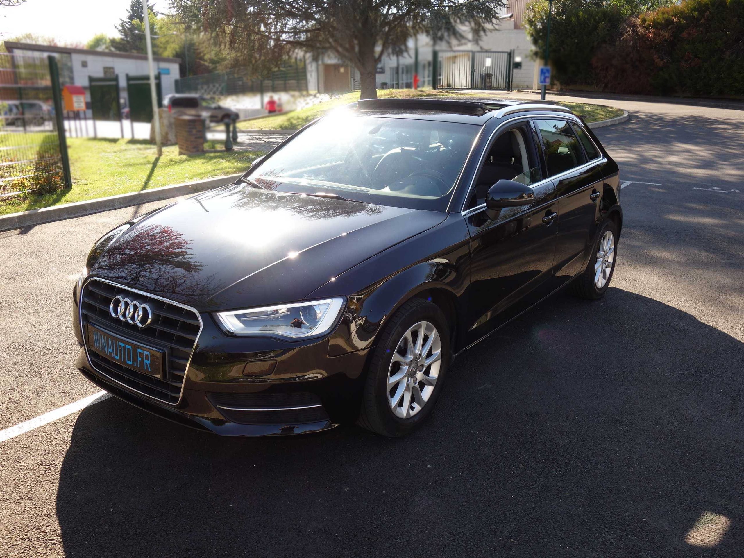 You are currently viewing Audi A3 Sportback 1.6 TDI 105 S-Tronic Ambition