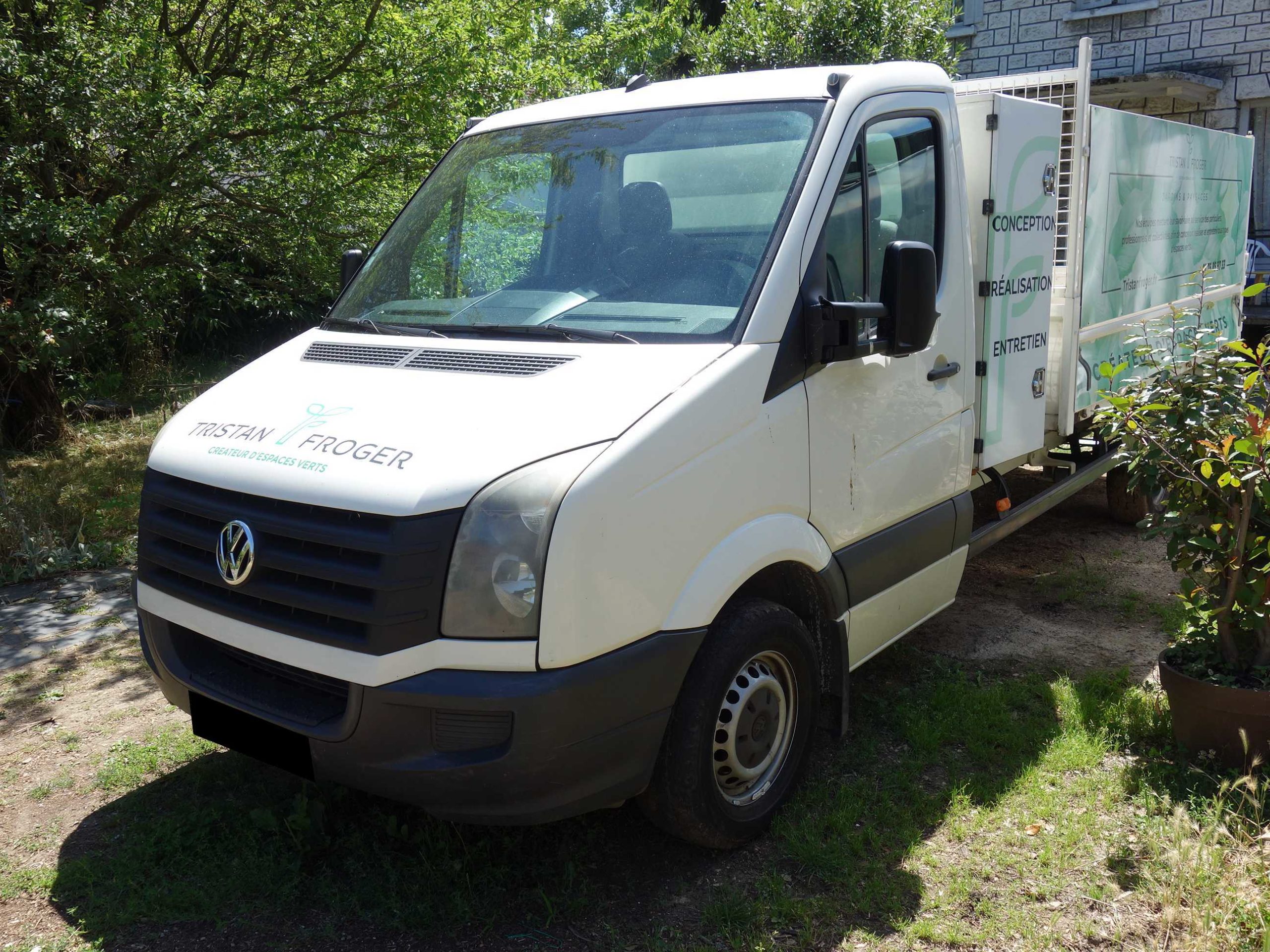 You are currently viewing Volkswagen Crafter Benne 2.5 TDi Châssis cabine moyen 109cv
