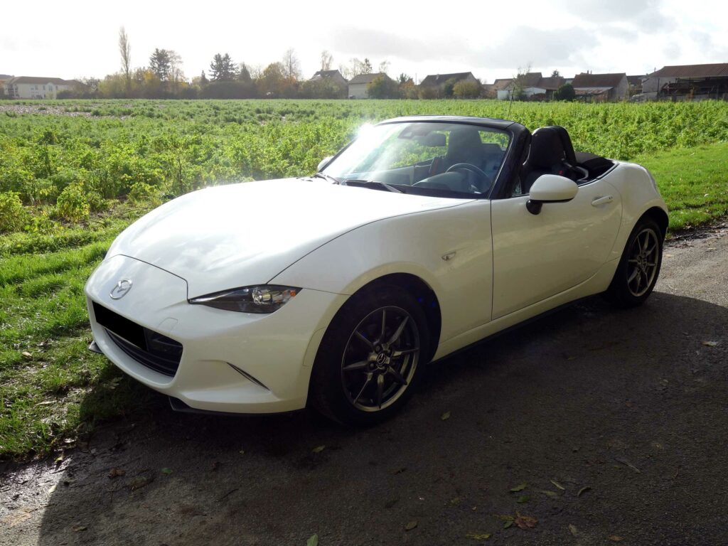 MAZDA MX-5