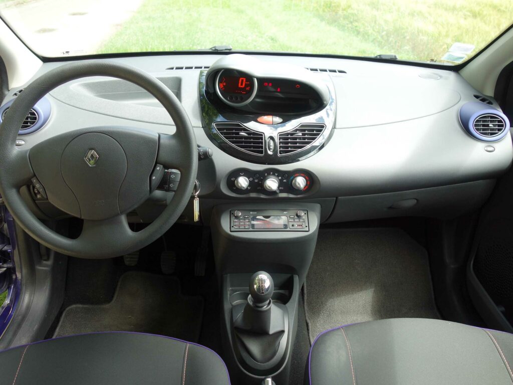 RENAULT Twingo