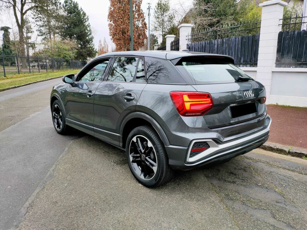AUDI Q2