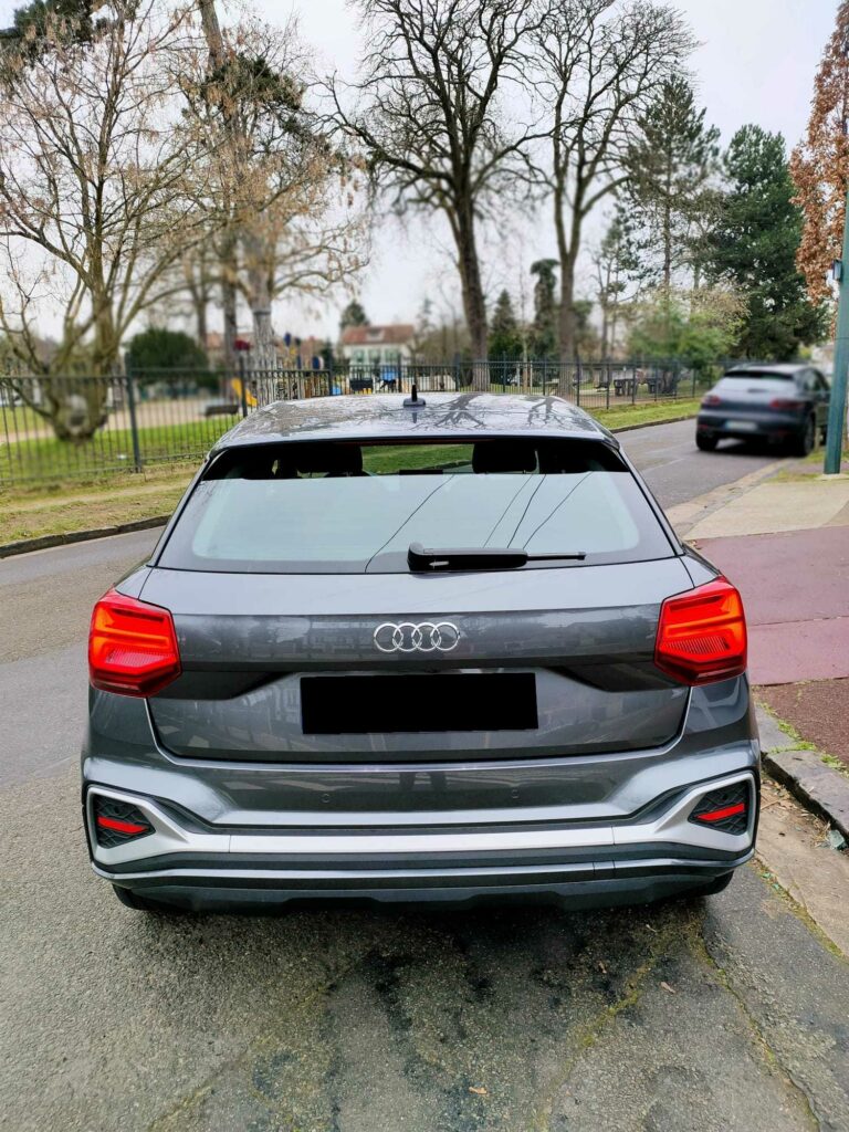 AUDI Q2
