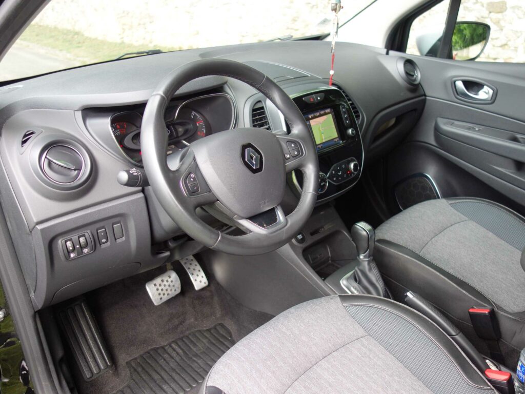 RENAULT Captur