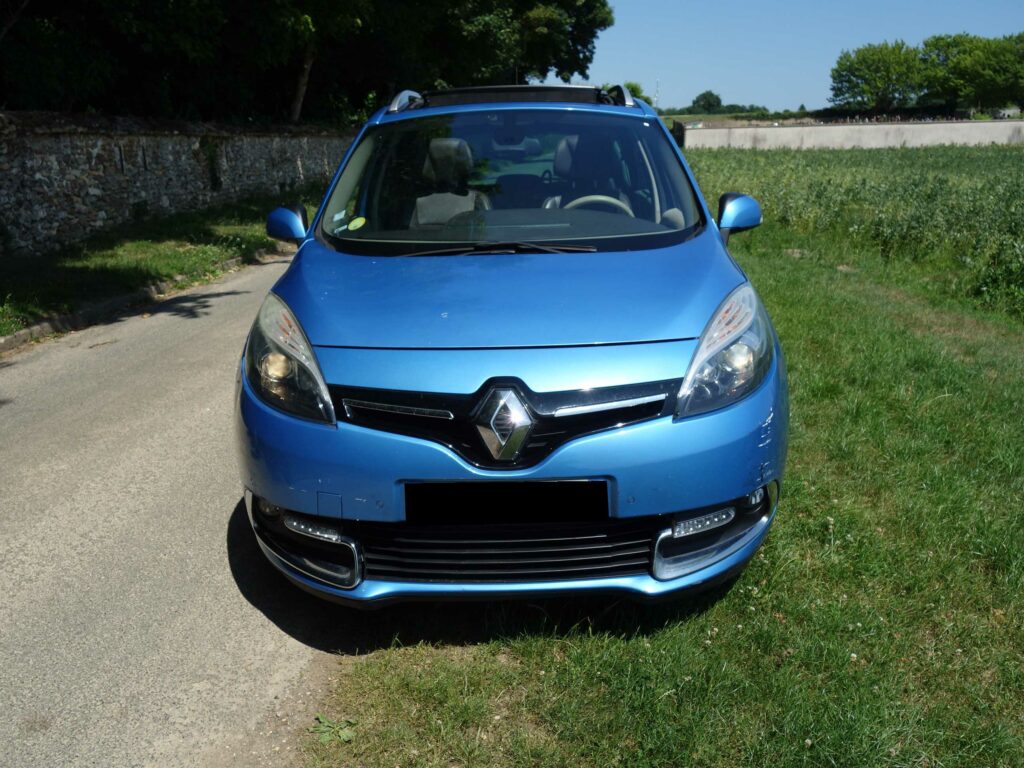 RENAULT Scenic