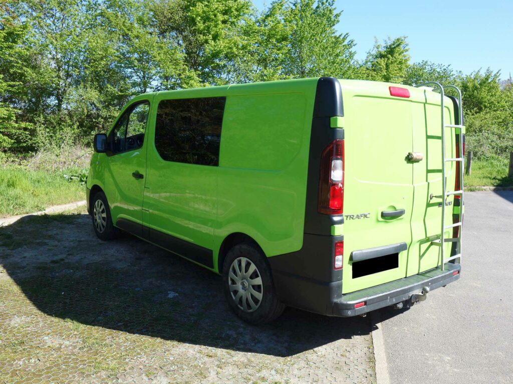 RENAULT Trafic