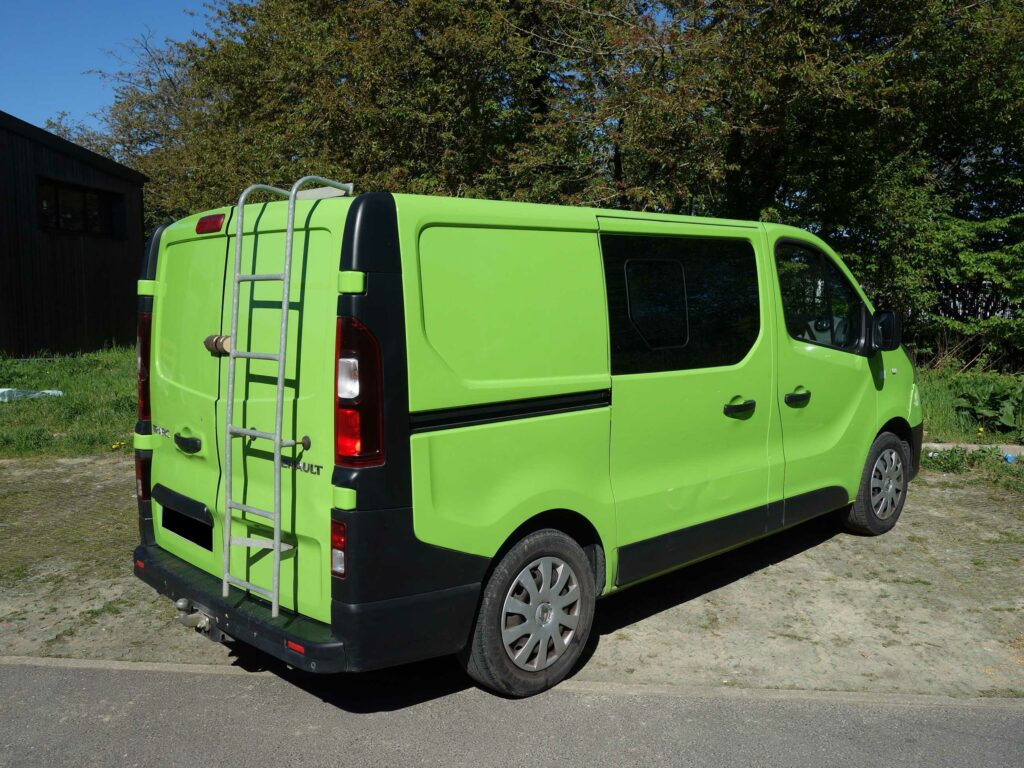 RENAULT Trafic