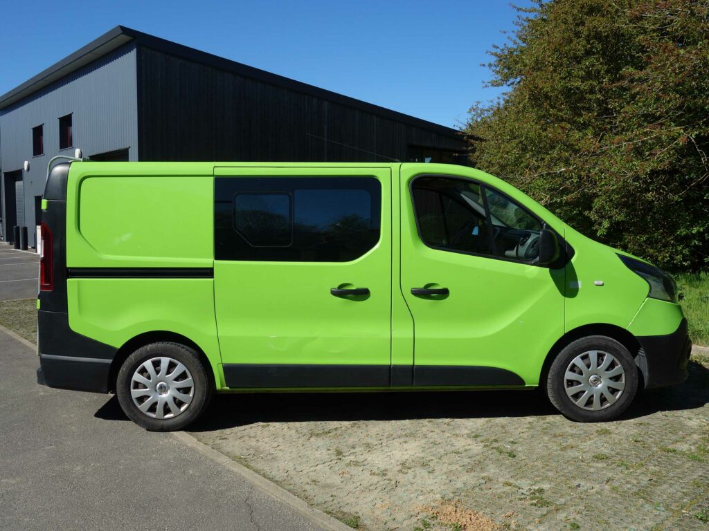RENAULT Trafic