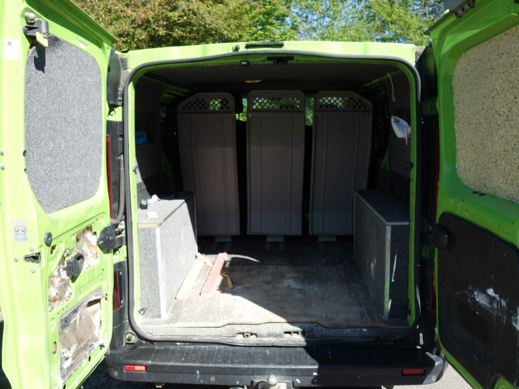 RENAULT Trafic