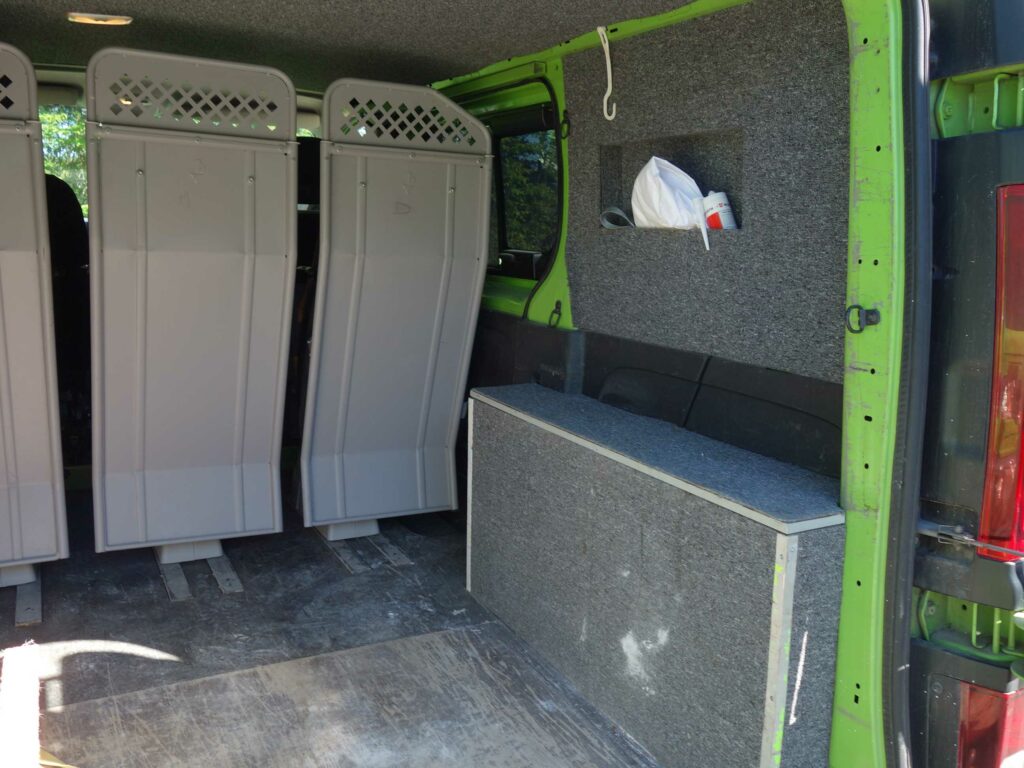 RENAULT Trafic