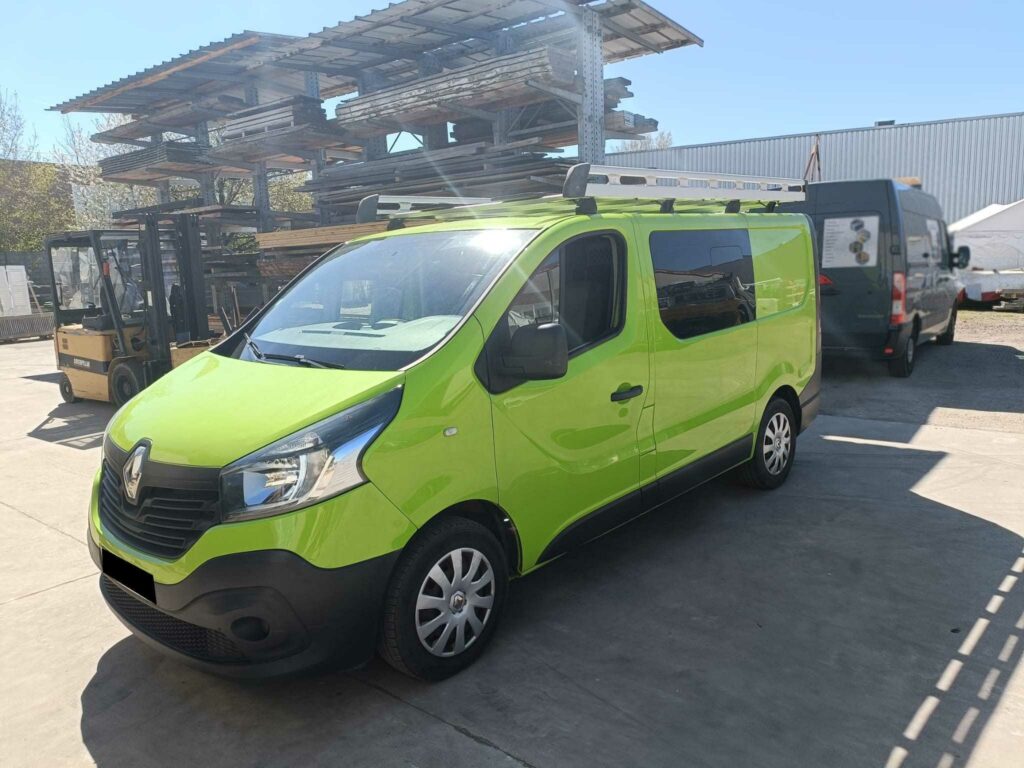 RENAULT Trafic