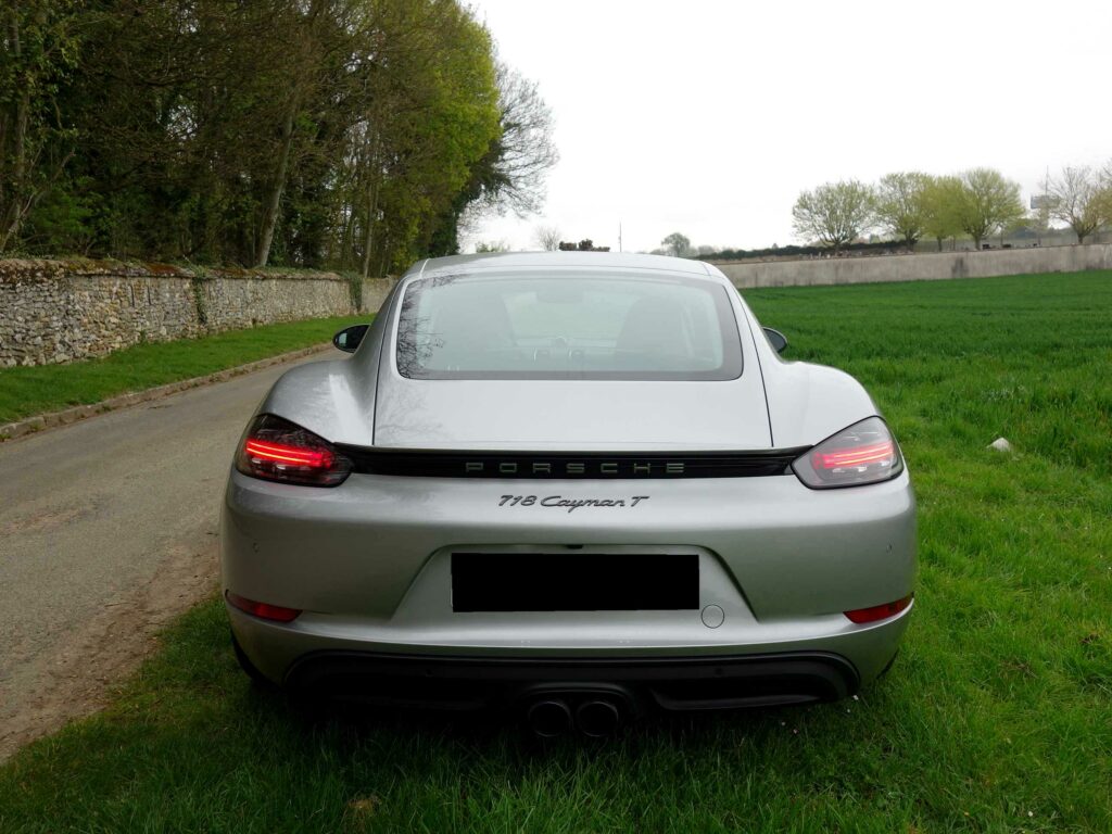 PORSCHE Cayman